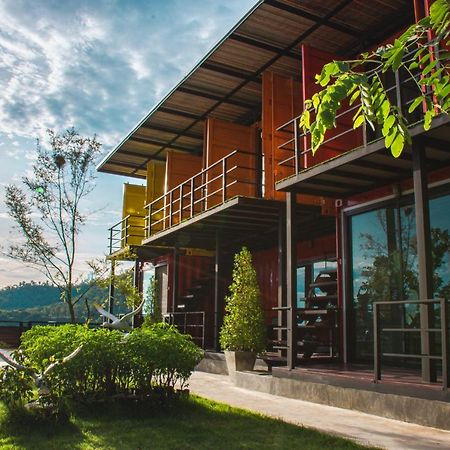 Hotel Inbox Living Rimkhong Chiang Khan Exteriér fotografie
