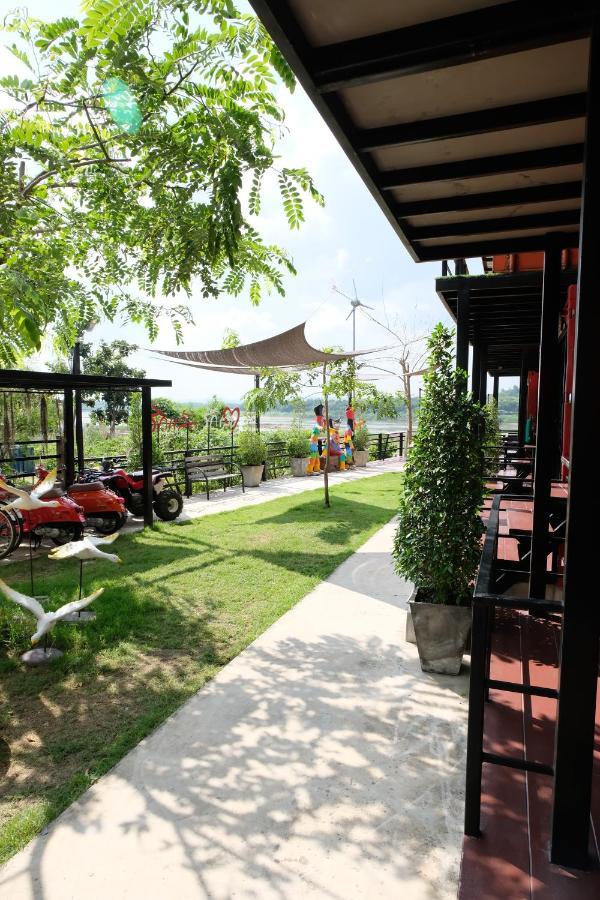 Hotel Inbox Living Rimkhong Chiang Khan Exteriér fotografie